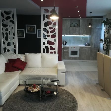 Apartments Topalovi Burgas Stad Buitenkant foto